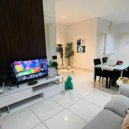 Mansion One L 6Pax 2R1B L Seaview L Gleneagle L By Perfectsweethome George Town Exterior photo
